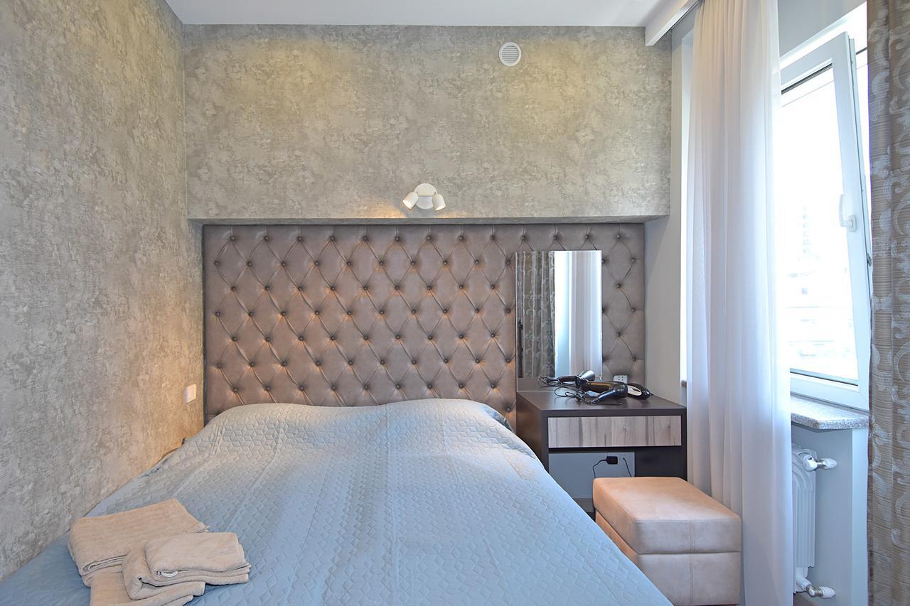 Pushkin 49 Apartman Jereván Kültér fotó