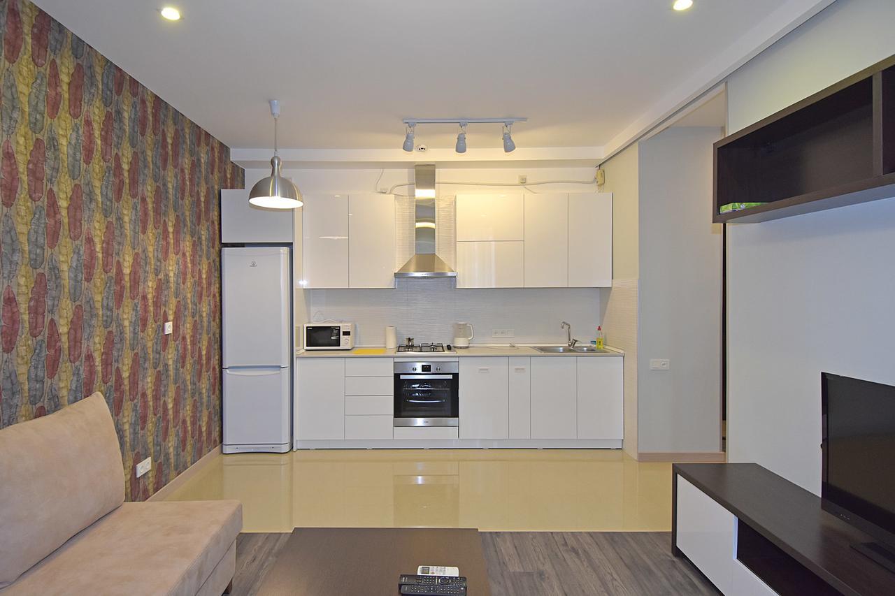 Pushkin 49 Apartman Jereván Kültér fotó